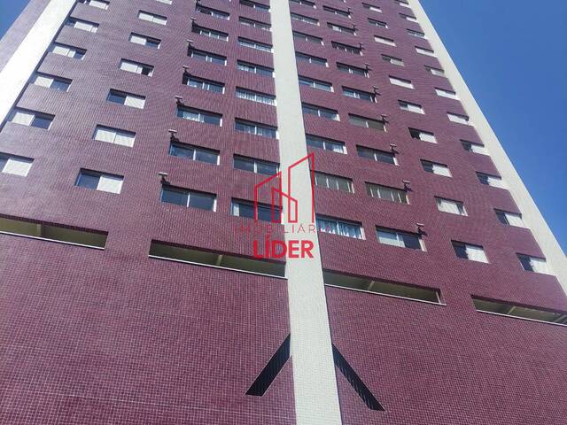 #100 - Apartamento para Locação em Curitiba - PR