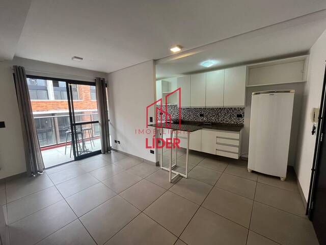 Apartamento para Locação em Curitiba - 2