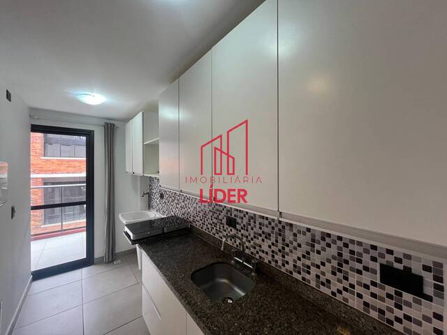 Apartamento para Locação em Curitiba - 3