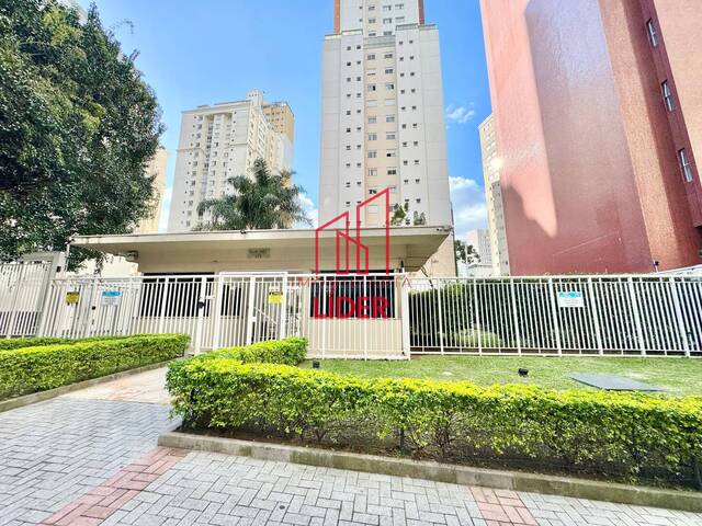 Apartamento para Venda em Curitiba - 2