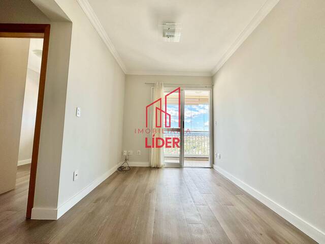 Apartamento para Venda em Curitiba - 4