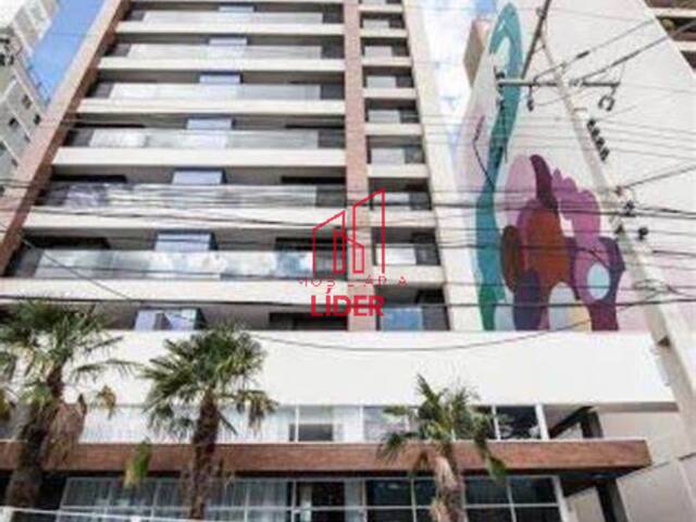 Apartamento para Venda em Curitiba - 2