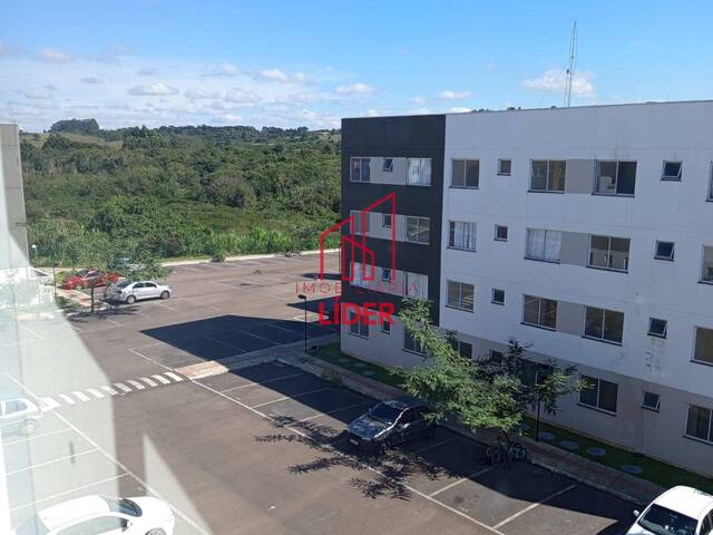 #380 - Apartamento para Venda em Campo Largo - PR - 3