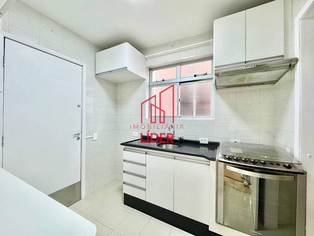 Apartamento para Venda em Curitiba - 4