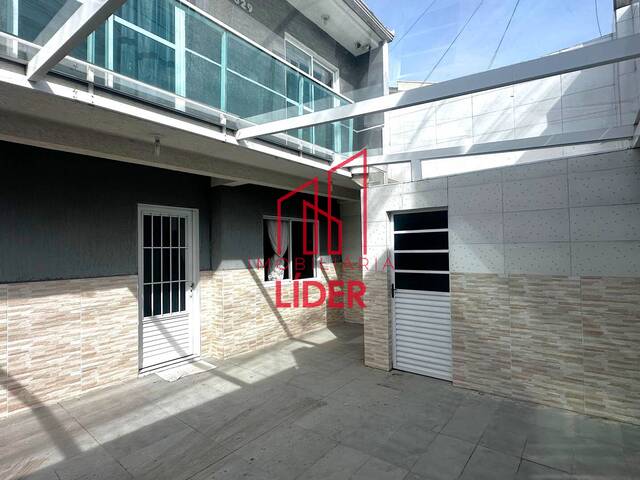 Sobrado para Venda em Curitiba - 4