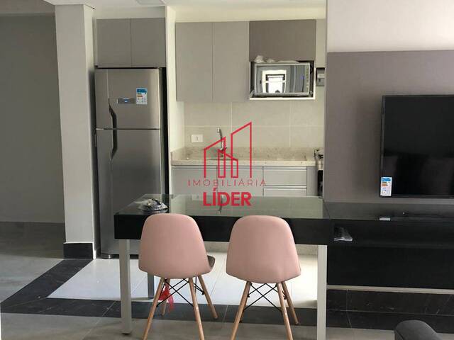 Apartamento para Locação em Curitiba - 2