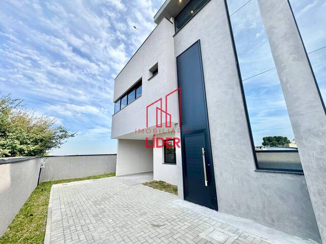 #303 - Sobrado para Venda em Curitiba - PR