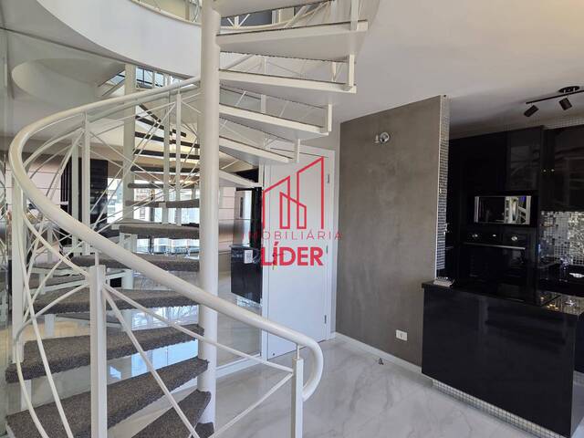 #379 - Apartamento para Locação em Curitiba - PR