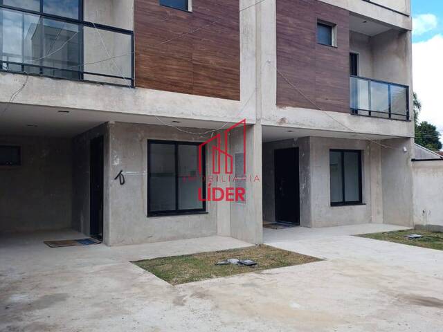 Sobrado para Venda em Curitiba - 3