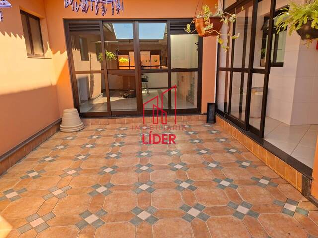 Apartamento para Locação em Curitiba - 2