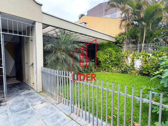 Casa para Locação em Curitiba - 2