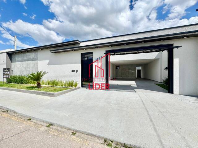 Casa para Venda em Piraquara - 2