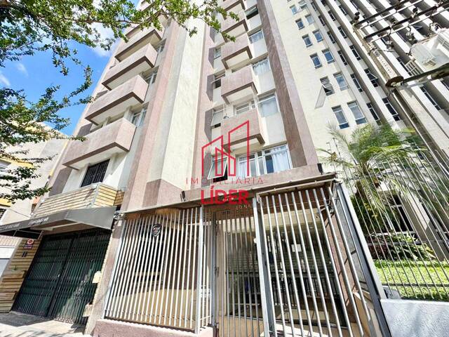 Apartamento para Venda em Curitiba - 2
