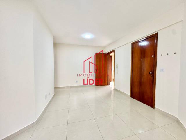 Apartamento para Venda em Curitiba - 3