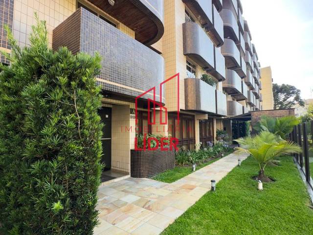 Apartamento para Venda em Curitiba - 2