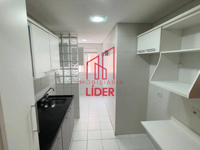 Apartamento para Locação em Curitiba - 2