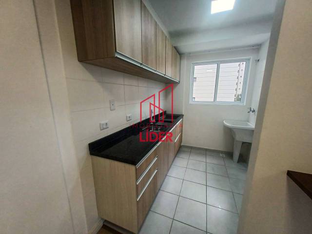 Apartamento para Locação em Curitiba - 2