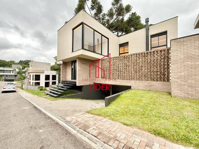 Casa para Venda em Curitiba - 2
