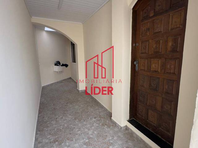 Casa para Locação em Curitiba - 2