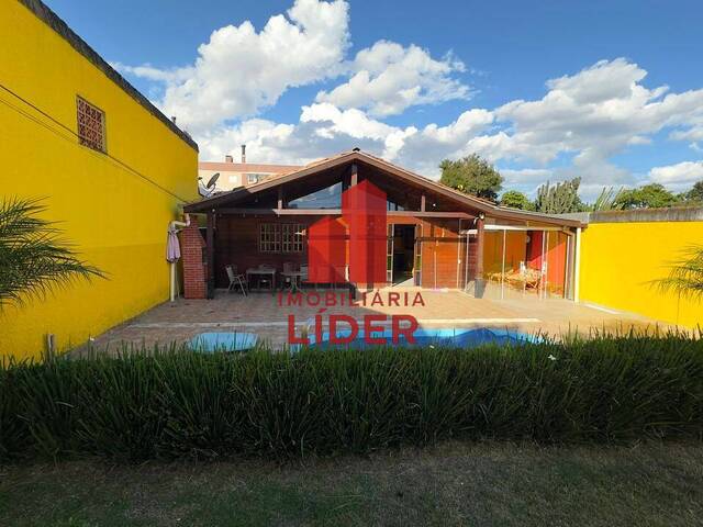 #591 - Casa para Locação em Curitiba - PR - 2