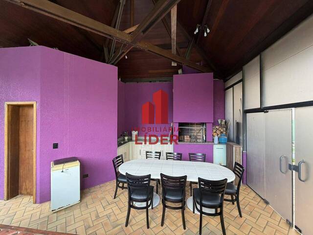Casa para Venda em Curitiba - 5