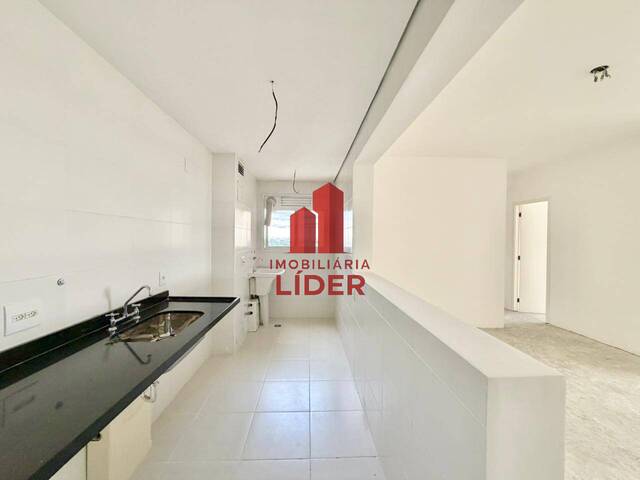 Apartamento para Venda em Curitiba - 4