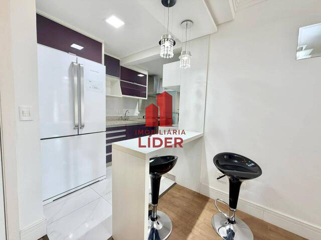 Apartamento para Venda em Curitiba - 4