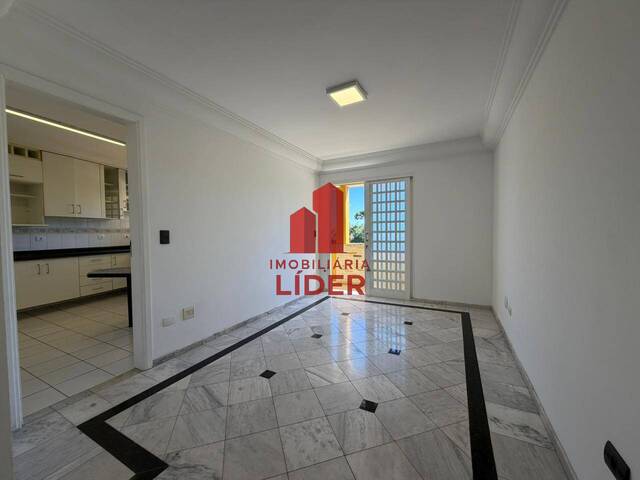 Sobrado para Venda em Curitiba - 5