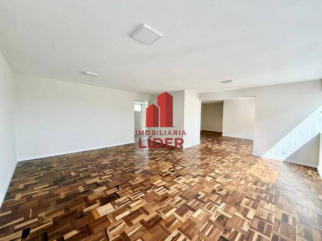 #630 - Apartamento para Venda em Curitiba - PR