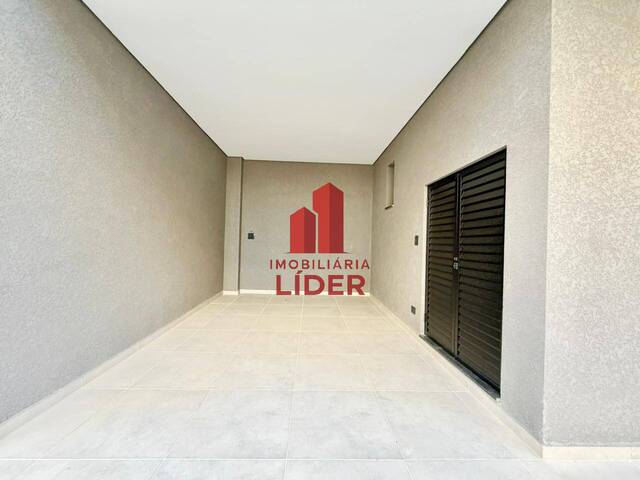 Casa para Venda em Curitiba - 5