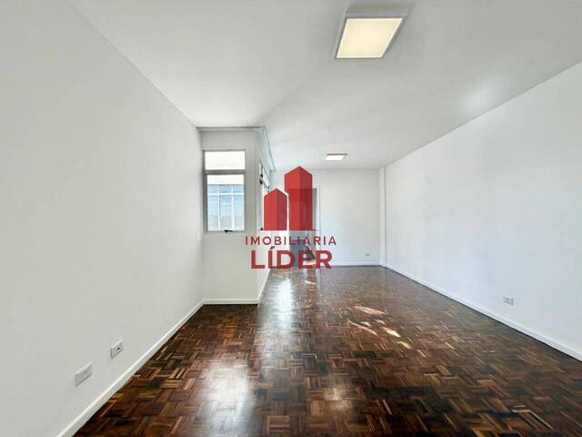 Apartamento para Venda em Curitiba - 2