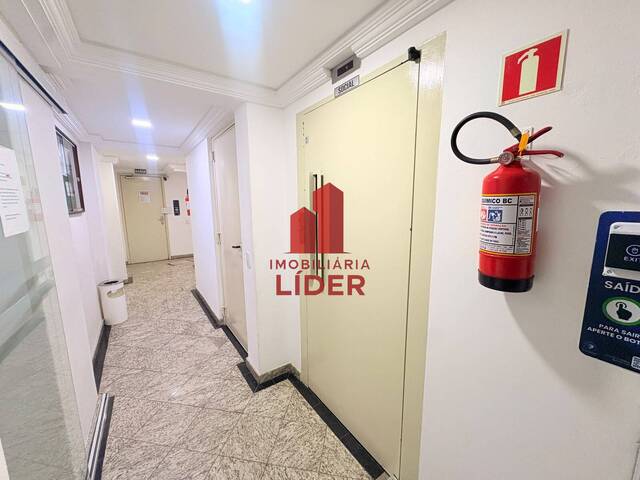 Apartamento para Locação em Curitiba - 4